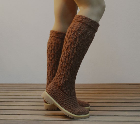 women's winter moccasin boots