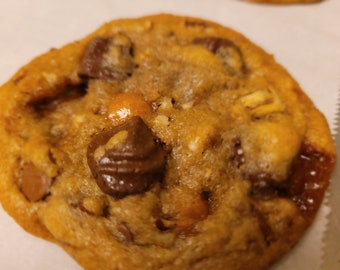 Chocolate Caramel Turtle Cookies