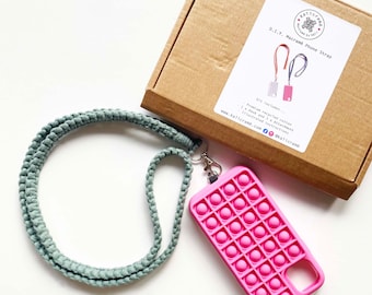 DIY Macrame Phone Strap