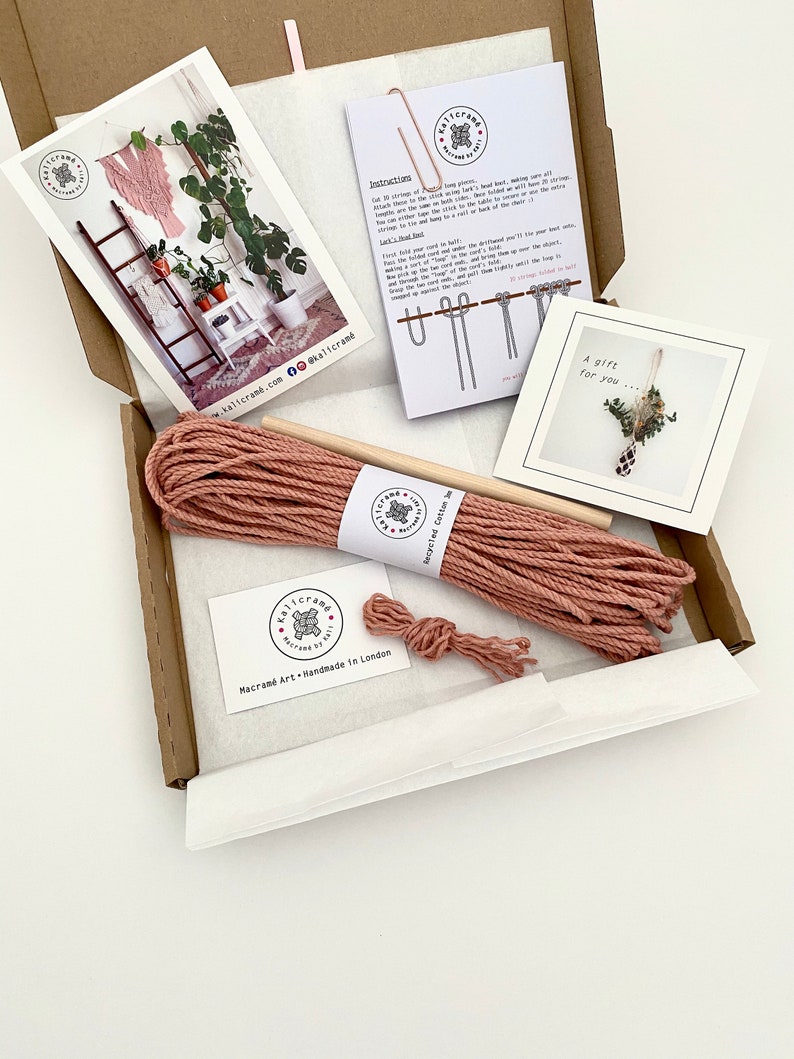 Macrame Wall Hanging Kit with Video D.I.Y