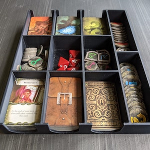 Organizador de componentes de jogo Mansions of Madness | serve para cartas com capa | Solução de armazenamento impressa em 3D para MoM 2ª edição