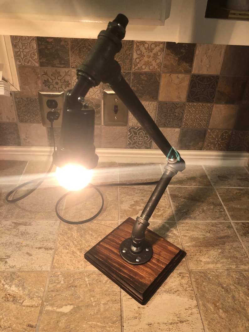Industrial Black Iron Pipe Desk Lamp