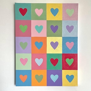 Tela de corações pintada à mão - “LUV”