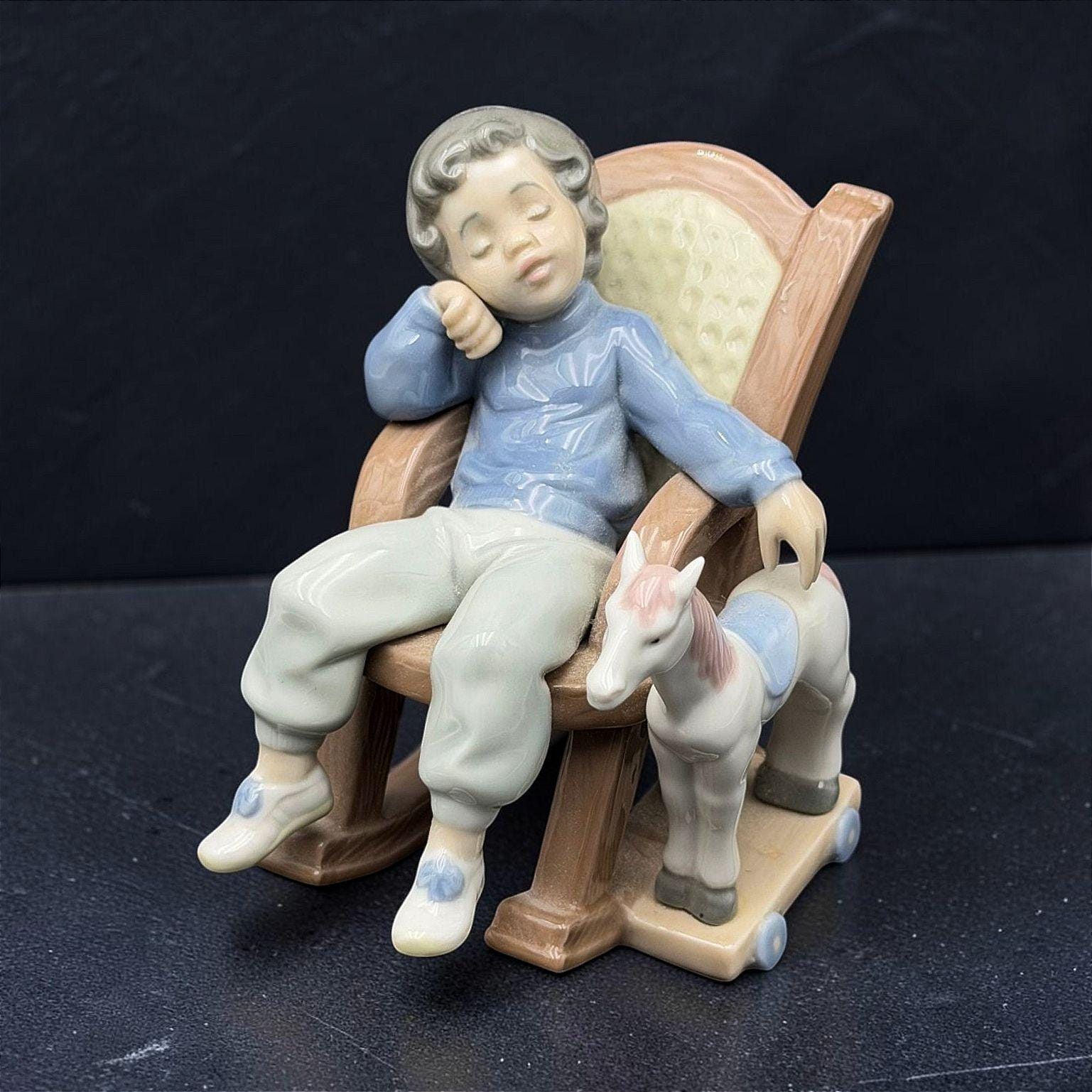 リヤドロ　Sleepy Time　男の子 Lladro Boy Sleeping - Etsy