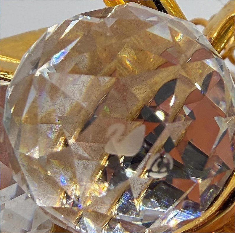 Swarovski Crystal Grapes Gold Tone - Medium Figurine, 4.5 Inches - 30% Lead Crystal - Made In Austria - In Original Box - 10108 image 2