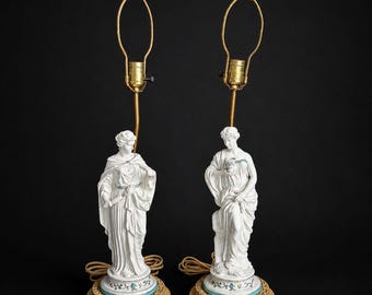 Zestaw 2 zabytkowych klasycznych lamp stołowych z greckimi boginiami, 28 cali – białe lampy figuralne z motywem posągu, wystrój Hollywood Regency – H232