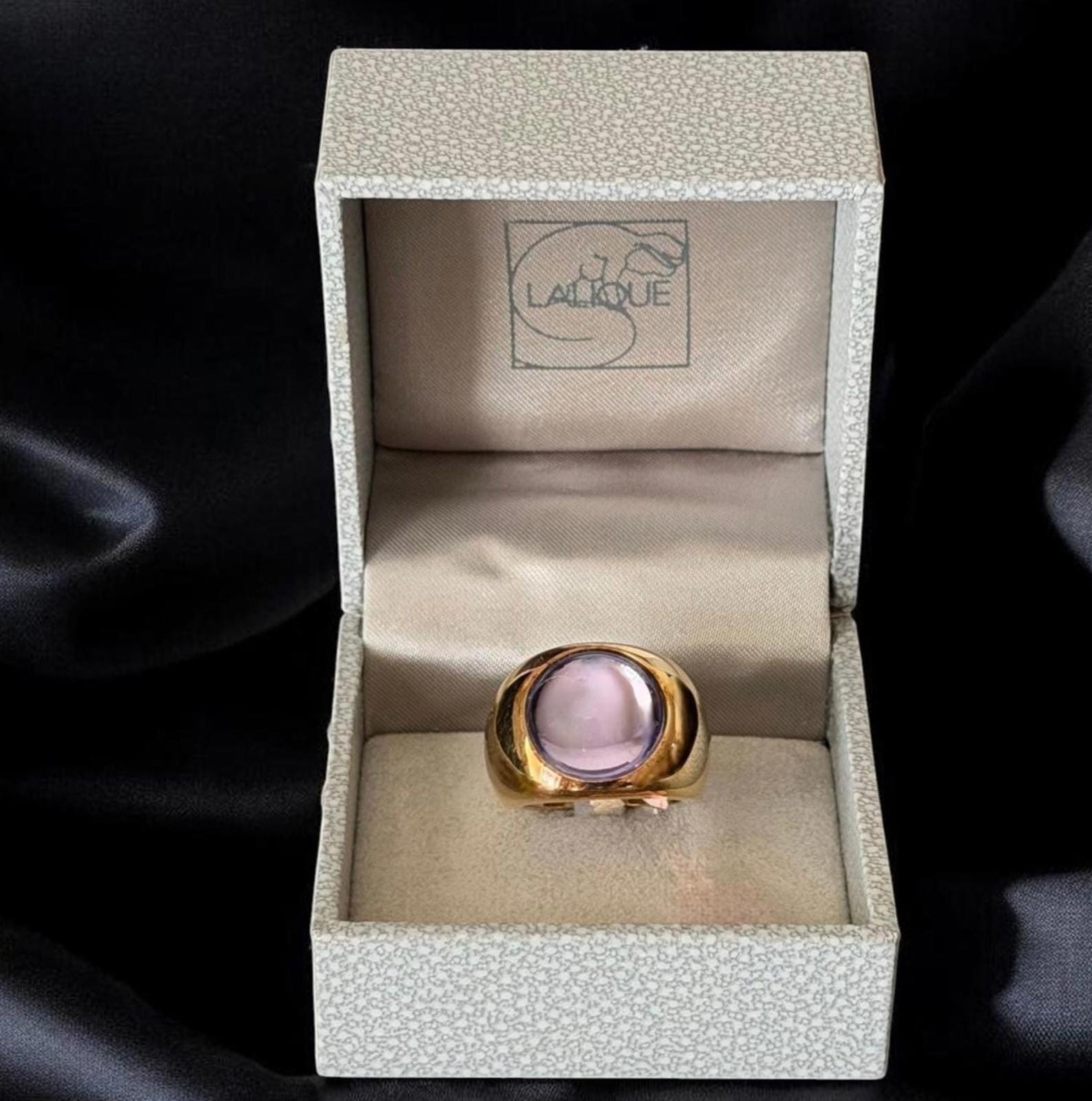 ラリック　ビクトリー　クリスタル ラリック ビクトリー クリスタル Rare Vintage Lalique Crystal Violet