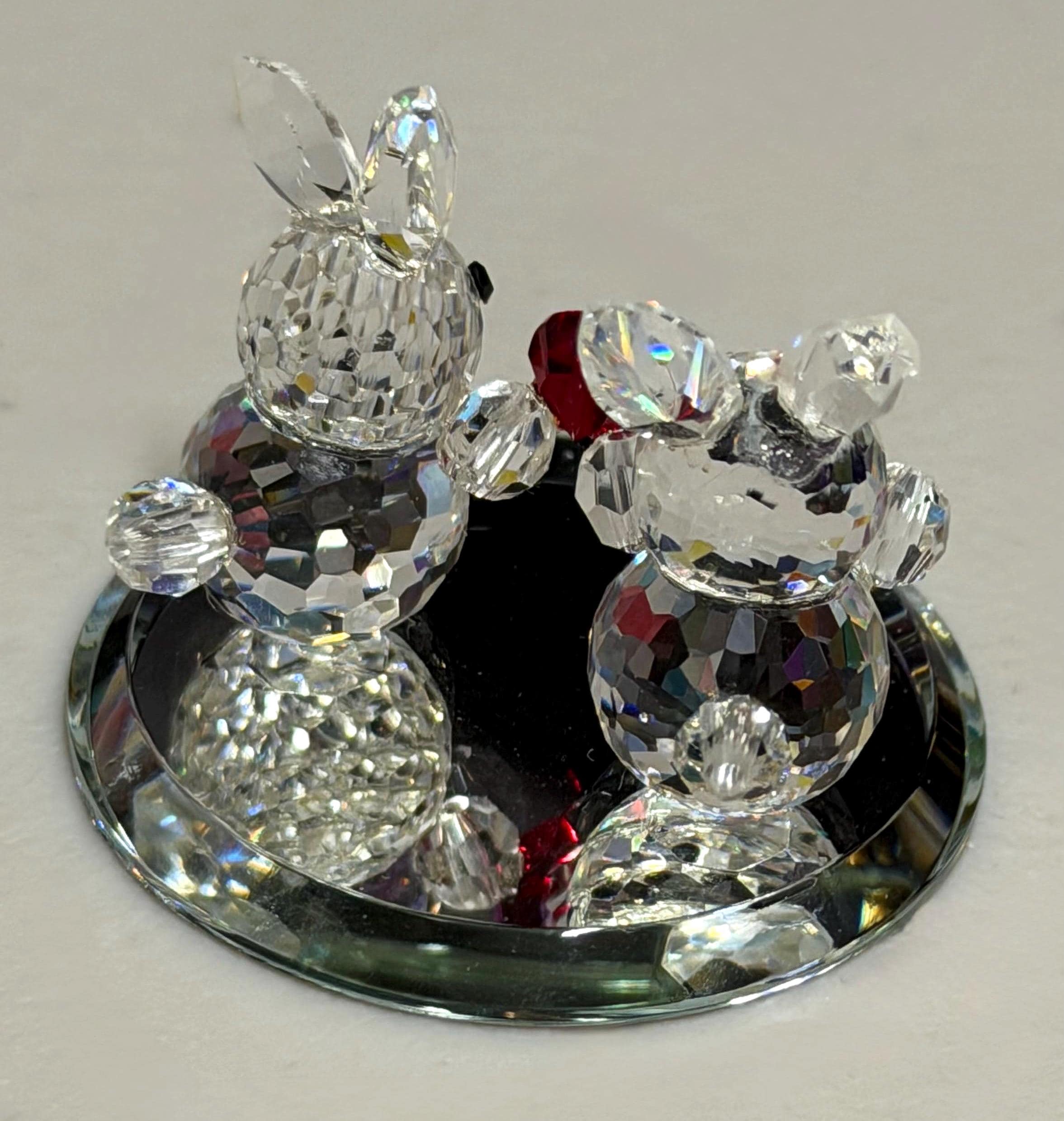 Crystal Love Bunnies Figurine With Red Heart Swarovski Style - 1