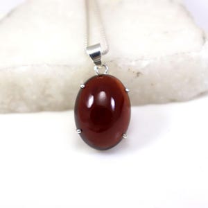 Ovale Granat Sterling Silber Kette: Januar Geburtsstein, 8.153 Gramm