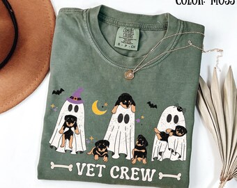 Vet Tech Halloween Shirt Comfort Colors Halloween Vet Tech Shirt Spooky Veterinary Tech Shirt Gift for Veterinary Technician Dog Ghost Shirt