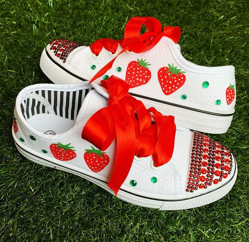 Letrista Finito martillo Shoes strawberry - Etsy España