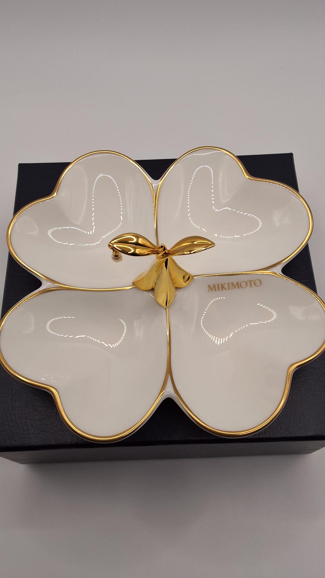 シ*テ様 MIKIMOTO アクセサリーケース Mikimoto Flower Jewelry Dish