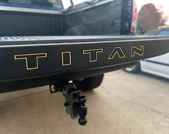 2016+ Two-Layer Nissan TITAN Tailgate Cap Inlays