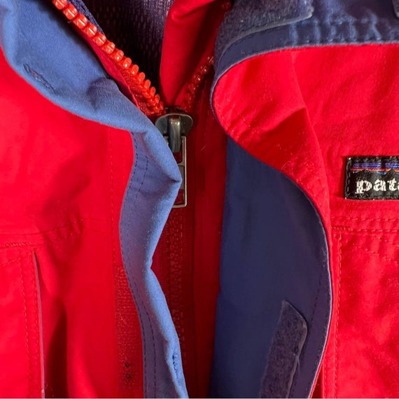 Vintage 1990’s Patagonia Red and blue Nylon Jacket - image 7