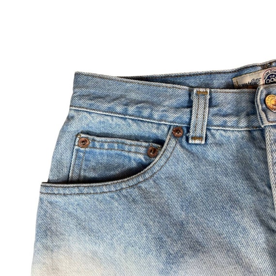 Vintage 1990s Gap High Waisted Denim Shorts - image 4