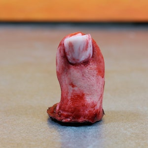 Realistic Bloody Severed Big Toe, Halloween Horror Prop