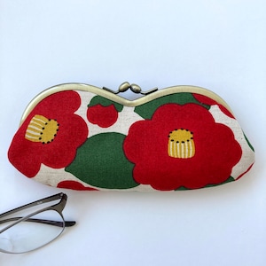 kiss rock glasses case, metal frame glasses case, eyeglasses case, reading glasses case, reading glasses case, soft glasses case, sunglasses case, sunglasses case, soft glasses case, metal kiss scrap, glasses case, handmade in japan, floral pattern glasses case