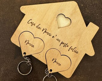 Llavero de madera personalizado para casa, regalo para la primera casa