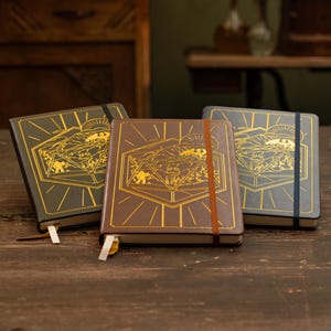 DnD 5e Luxury Player Journal - Two character sheets - For every class - Customized Notes - DnD Notebook - Dungeons and Dragons notes