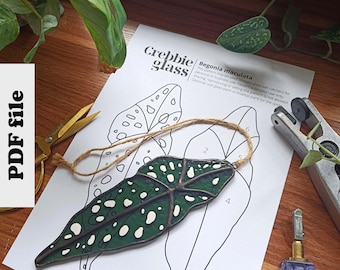 Stained glass pattern - DIGITAL DOWNLOAD | Begonia maculata leaf glass suncatcher | Botanical Dots Begonia