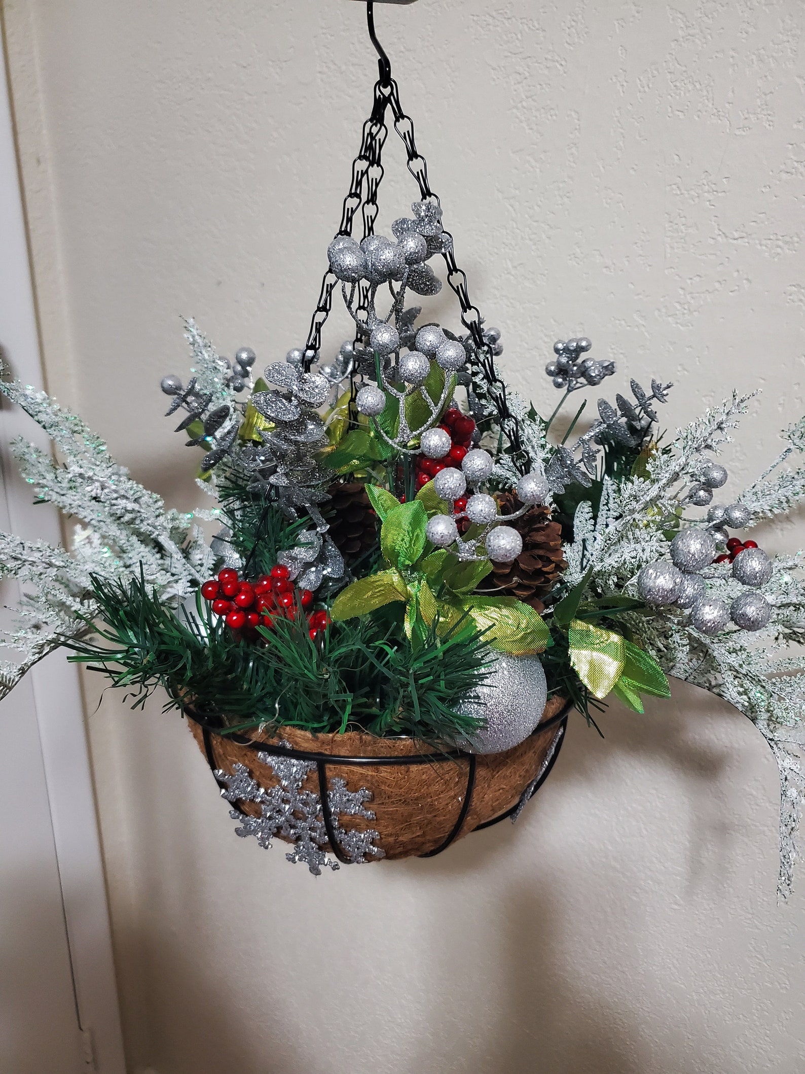 Holiday Hanging baskets with lights Etsy