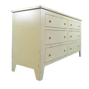 Dresser asian inspired Enso