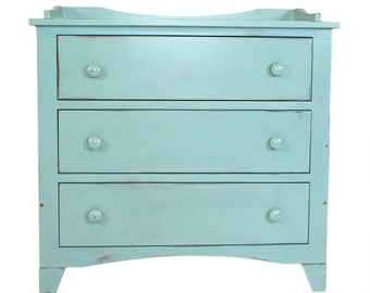 Salvo Three Drawer Cottage Bedroom Chest | Farmhouse Cottage Style Chest | Chest of Drawers | Bedroom Storage | Bathroom Vanity