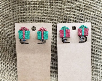 Christmas Abounds - clip on earrings
