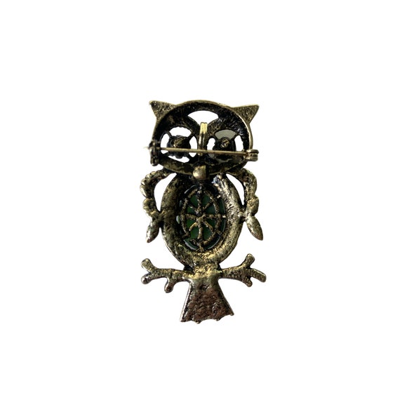 Vintage 1970s Owl Brooch Pin. Faux pearl eyes, fa… - image 2