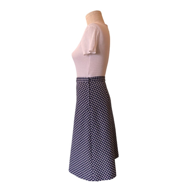 Vintage 1970s handmade blue and white Houndstooth… - image 5