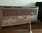 Vintage (1950s) Zenith AM FM TUBE Radio with Clock and Alarm In Working Condition