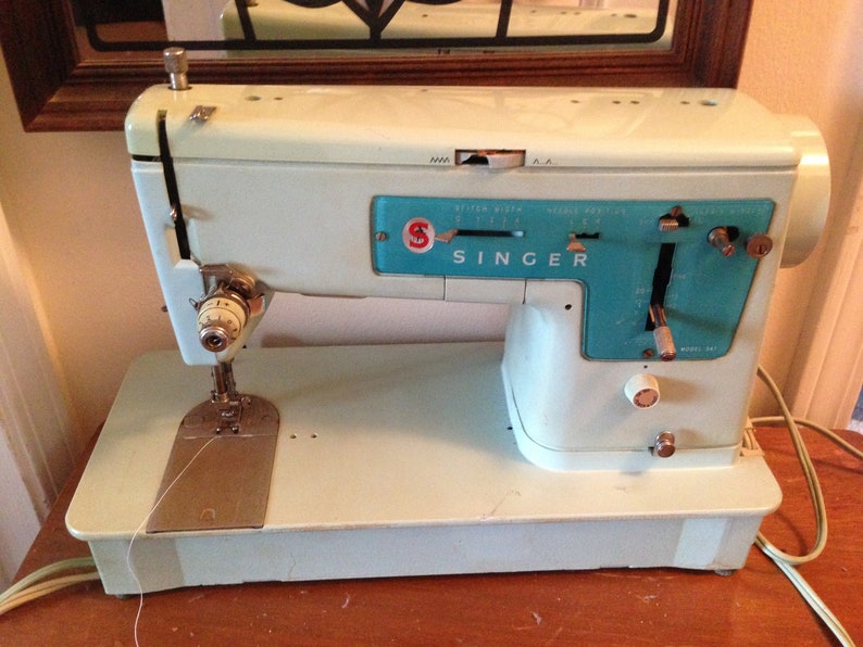 Vintage 1960s Singer Electric Sewing Machine in working Etsy
