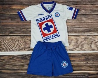 Cruz azul White Kids Jersey, Soccer Outfit, version Retro Jersey and Shorts , La Maquina Cementera De cruz azul