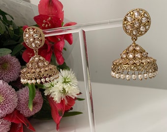 Indian/Pakistan gold & Silver polki stoned jhumkas/jhumkis earring.  Medium size jhumka/jhumki earrings.  Indian jhumka earrings