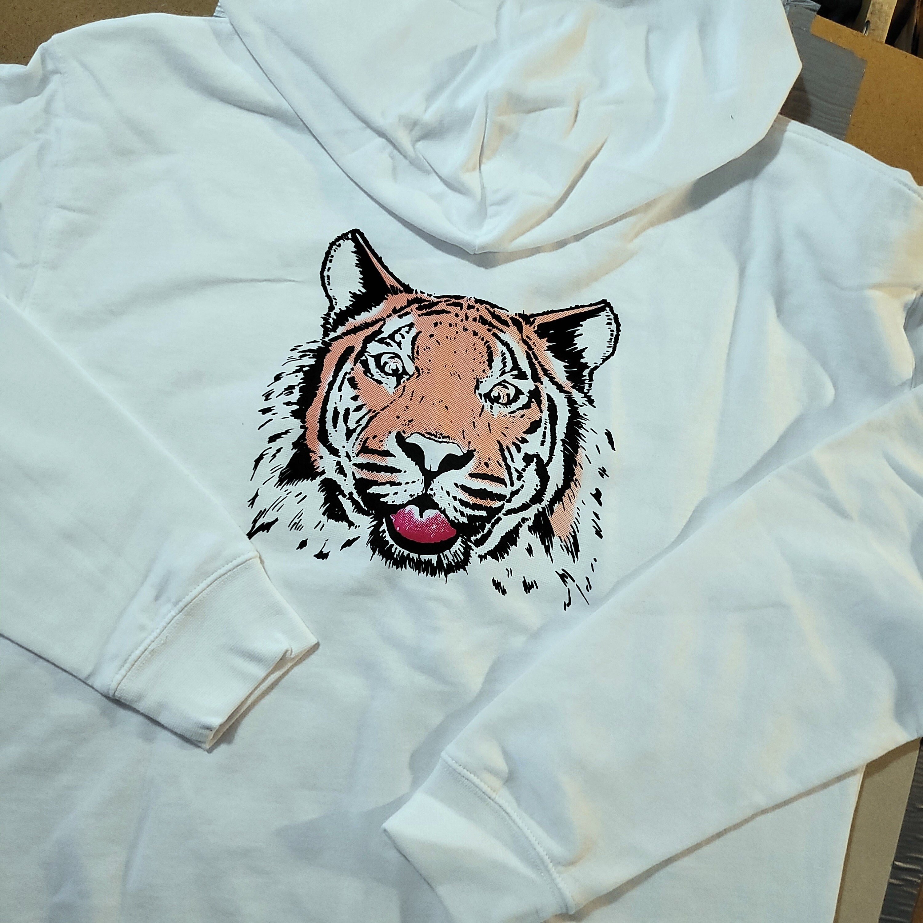 スウェット・トレーナー HAPPY TIGER SWEATSHIRT 楽天市場】スウェット トレーナー ユニセックス メンズ