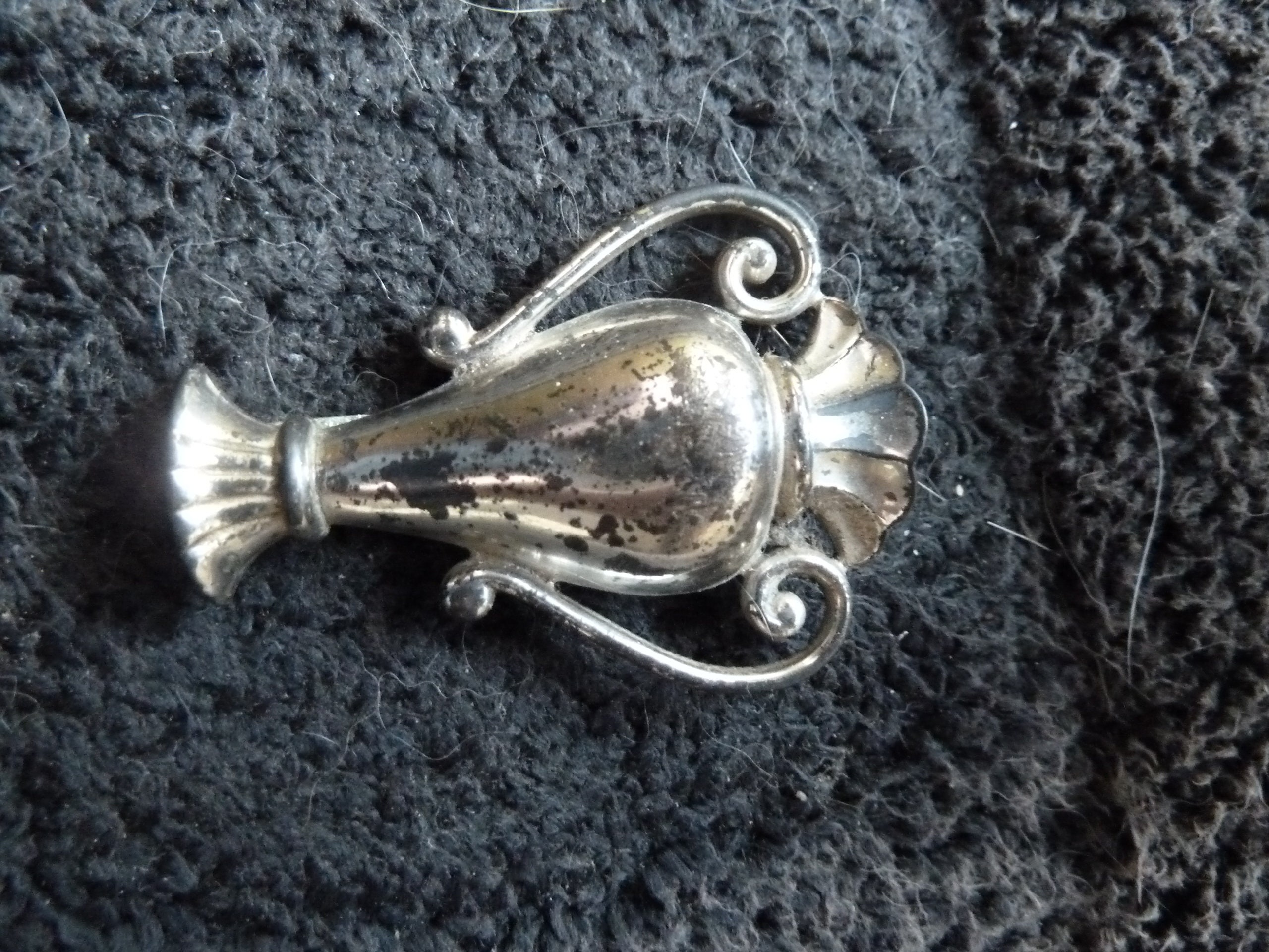 Magnetic Bud Vase Boutonniere Strong Magnet Lapel Pin Antique 
