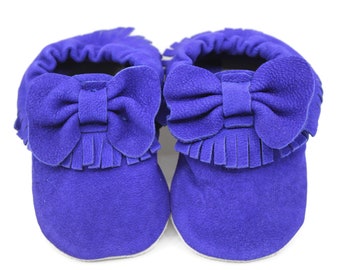 Zapato de cuna con suela blanda para bebés y niños pequeños, morado/índigo, de cuero, con lazo y borlas - Niñas-