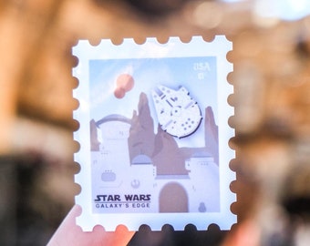 Adesivo Galaxy's Edge | Millennium Falcon, Batuu (Brilhante ou Holográfico)