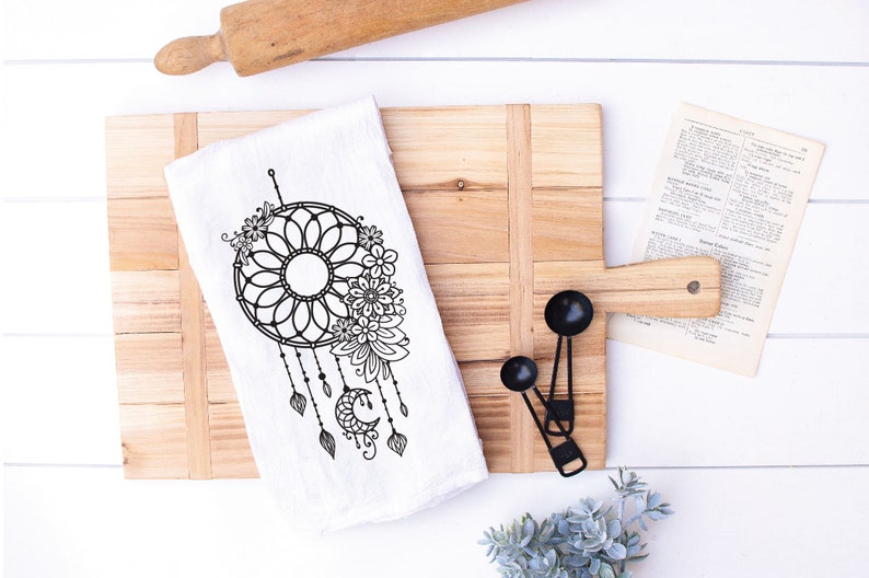 Free Free 95 Dreamer Boho Dream Catcher Svg Free SVG PNG EPS DXF File