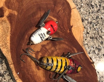 Metal Old Heddon Lures Rare! Vintage Heddon 100 Minnow Wood Fishing Lure  Red Metal Propeller Blades