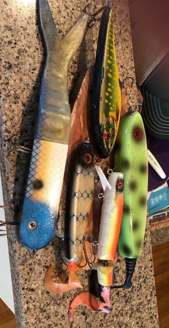 Lot De Leurres Vintage En Bois Pour Pêche Au Maskinongé (Muskie) - 7 Pouces - J-293