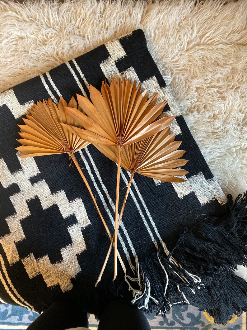 Amazing Woven Poncho Warm Wool Poncho 70s Southwestern Blanket Wrap Aztec Heavy Poncho Navajo Fringe Sweater