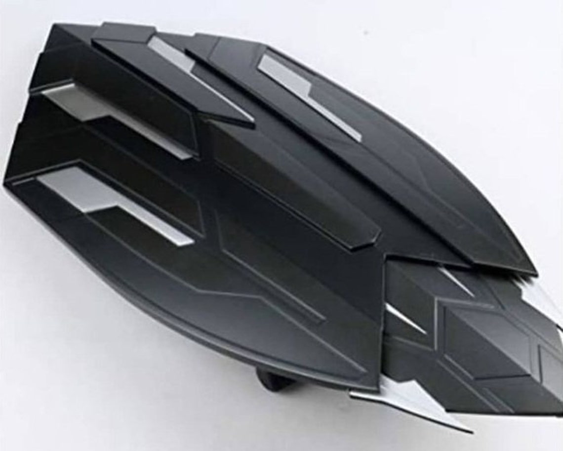 Captain America Wakanda Shield/Gauntlet Infinity War 1/1 Scale | Etsy