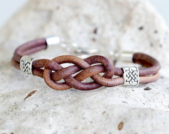 Cool Celtic knot bracelet for men and women handmade with genuine leather and 925 Sterling Silver, unique jewelry gift idea for mom and dad