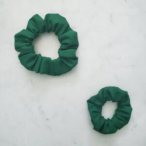 Green Scrunchie - Adulte - Enfant - Enfant - Correspondant Scrunchies - Maman et Moi Scrunchies - Couleur Solide - Accessoires capillaires - Cravates capillaires - Cadeaux