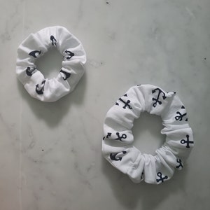 White Anchor Nautical Scrunchie - Adulto - Niño - Niño - Scrunchies a juego - Accesorios para el cabello - Elástico para el cabello - Corbata para el cabello - Nautical Scrunchie