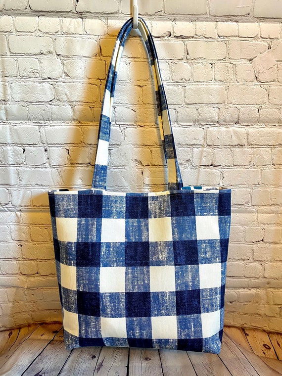 Blue and white tote bag hotsell