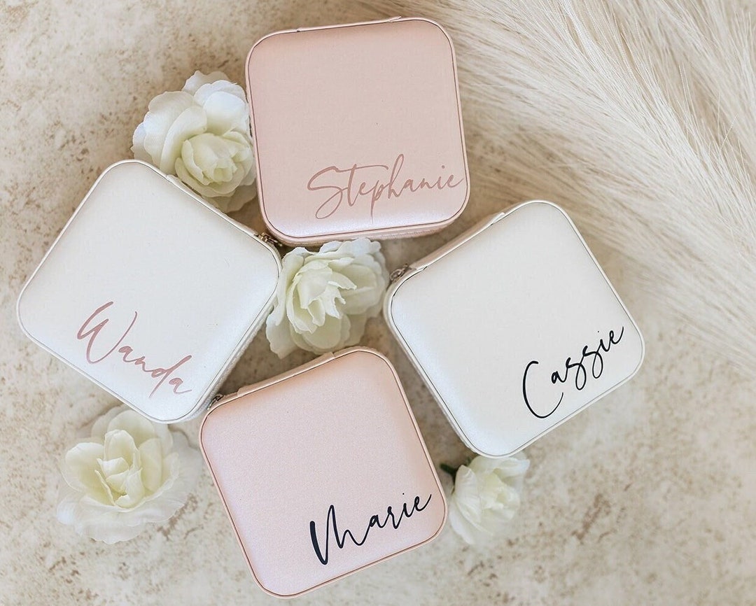 Personalized Jewelry Case, Bridesmaid Gift, Travel Jewelry Box