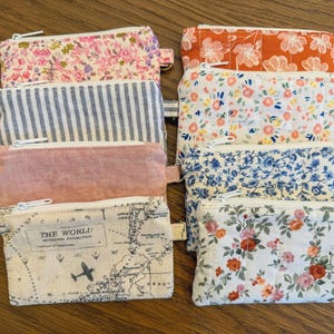 Keychain wallet | Quilted zipper pouch | Coin purse | Cosmetic lipstick bag | Small card holder | Cosmetic pouch