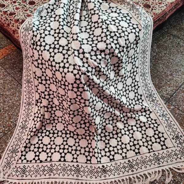 Couverture indienne bohème Couvre-lit en tissu de boue avec glands - Jeté de canapé en coton tissé à la main pour salon par HASTKALAFAB